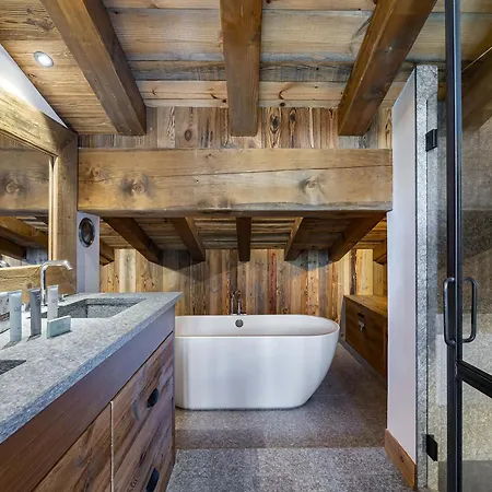 Duplex Calme Avec Parking Et Wifi A - Fr-1-567-68 * Val-dʼIsère